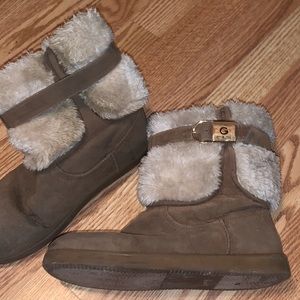 Women’s Fuzzy Boots Guess